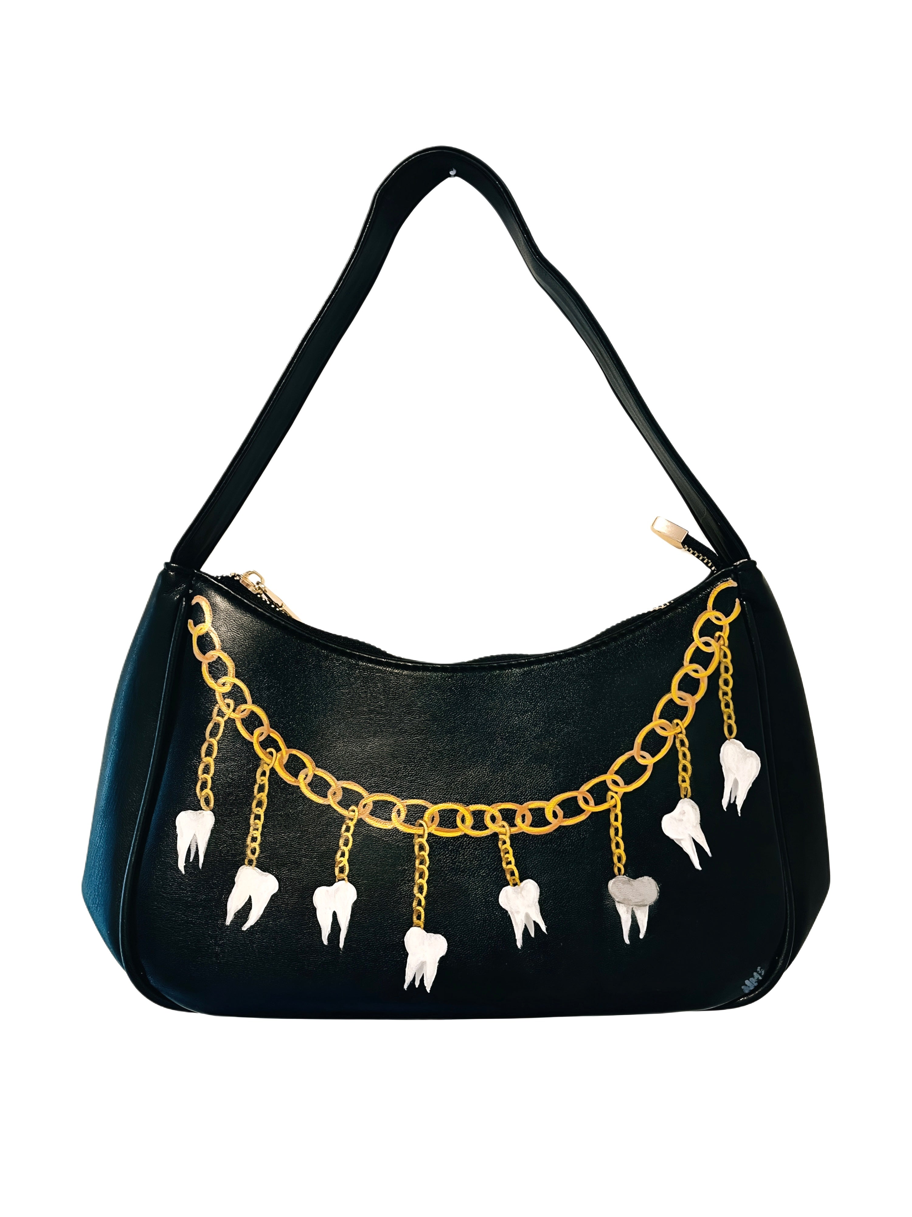 TEETH PURSE